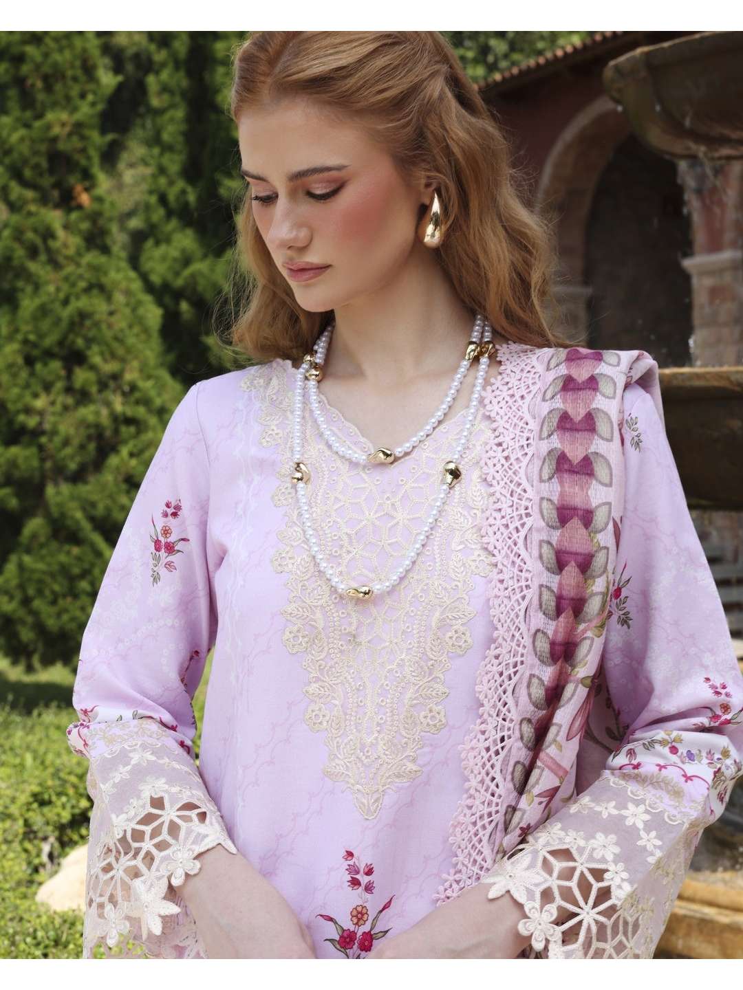 Andaaz | Rangkaari Volume 2 | Ayleen Secondary image