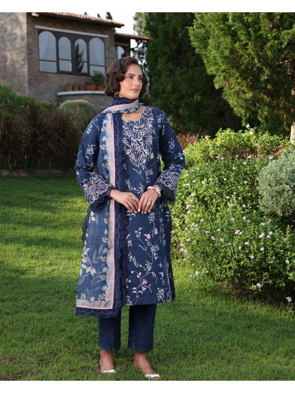 Gulposh | Rangkaari Volume 2 | Ayleen