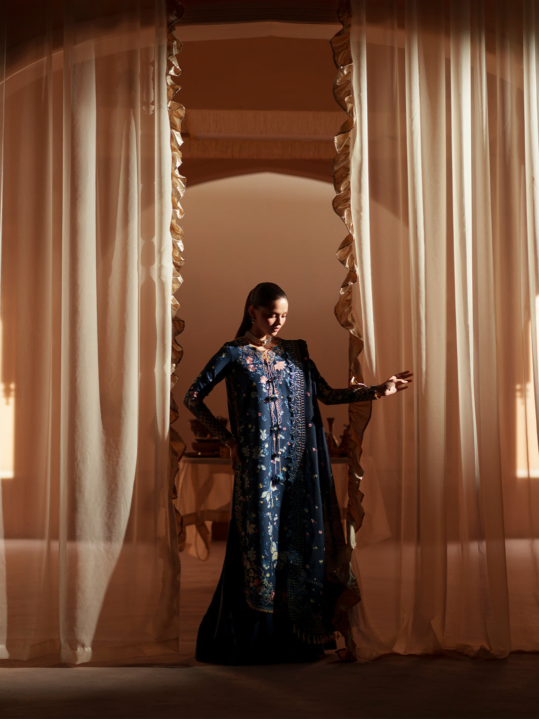 D-117-C | 3 PC Luxury Lawn MASHRIQ | BIN ILYAS