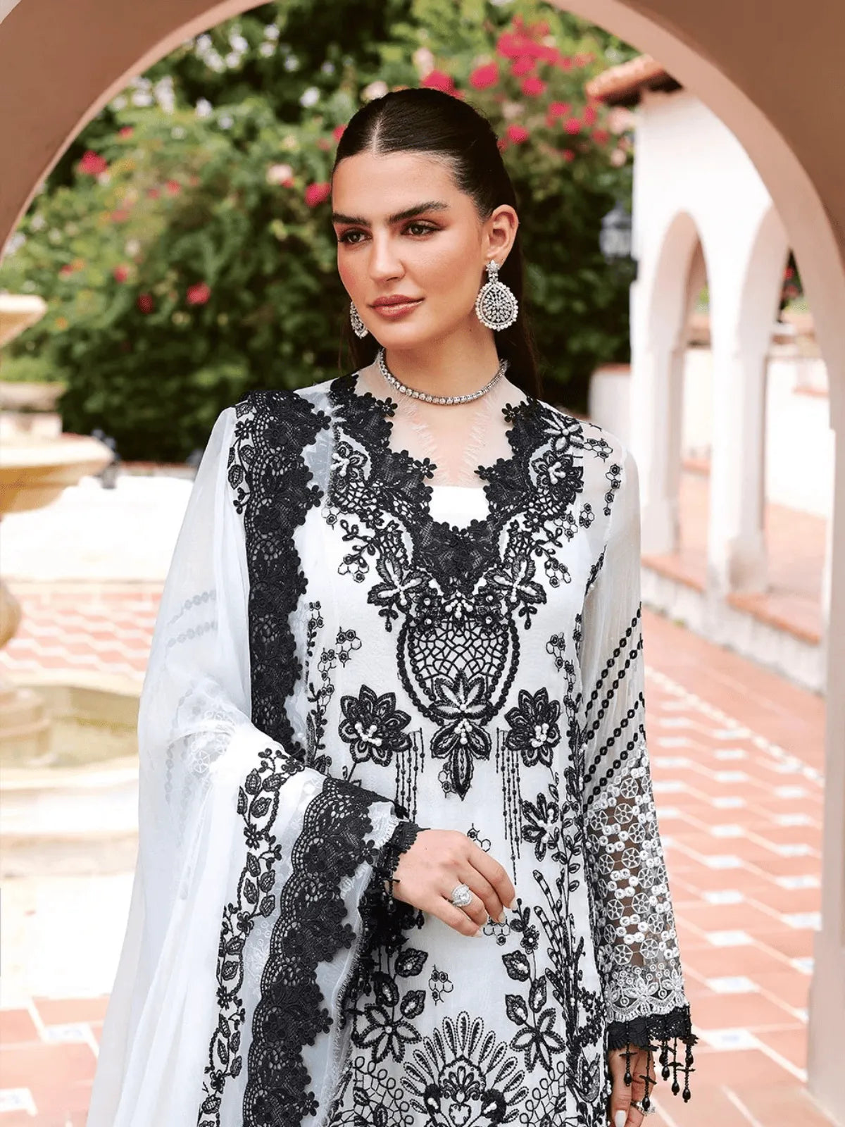 PEARl-lU26-05 | Lumiere Chiffon 26 | Saira Rizwan