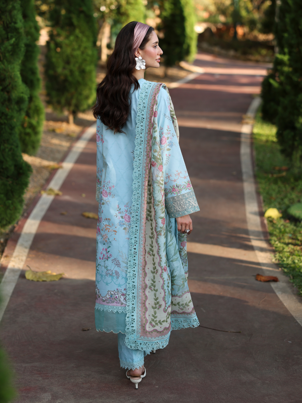 Gulzar | Rangkaari Volume 2 | Ayleen Secondary image