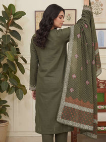 Quince| LAWN Embroidered Collection | Dressline