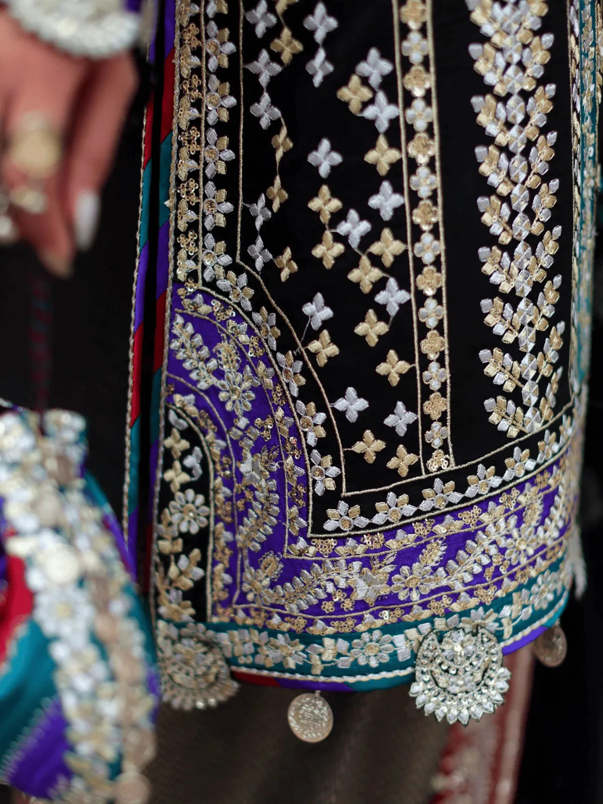 Zevar | NEOMA FESTIVE UNSTITCHED | REPUBLIC WOMENSWEAR