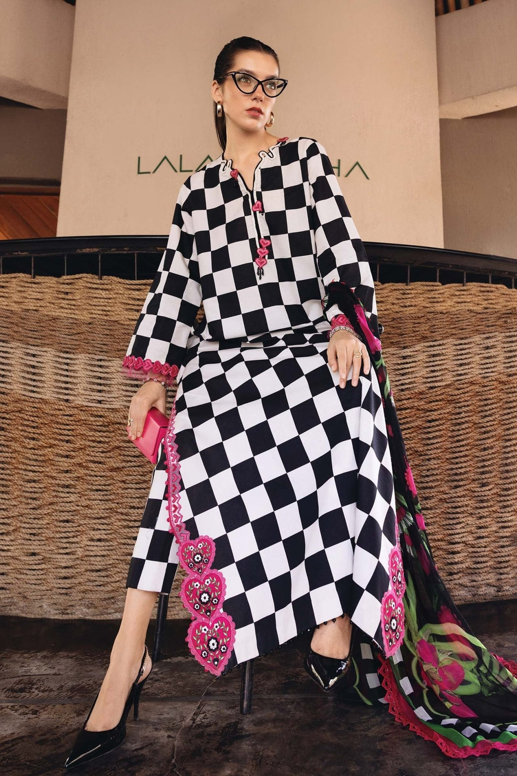 6B 3 Piece Unstitched Embroidered Lawn Suit | M Print | Maria B - Portia Fabrics