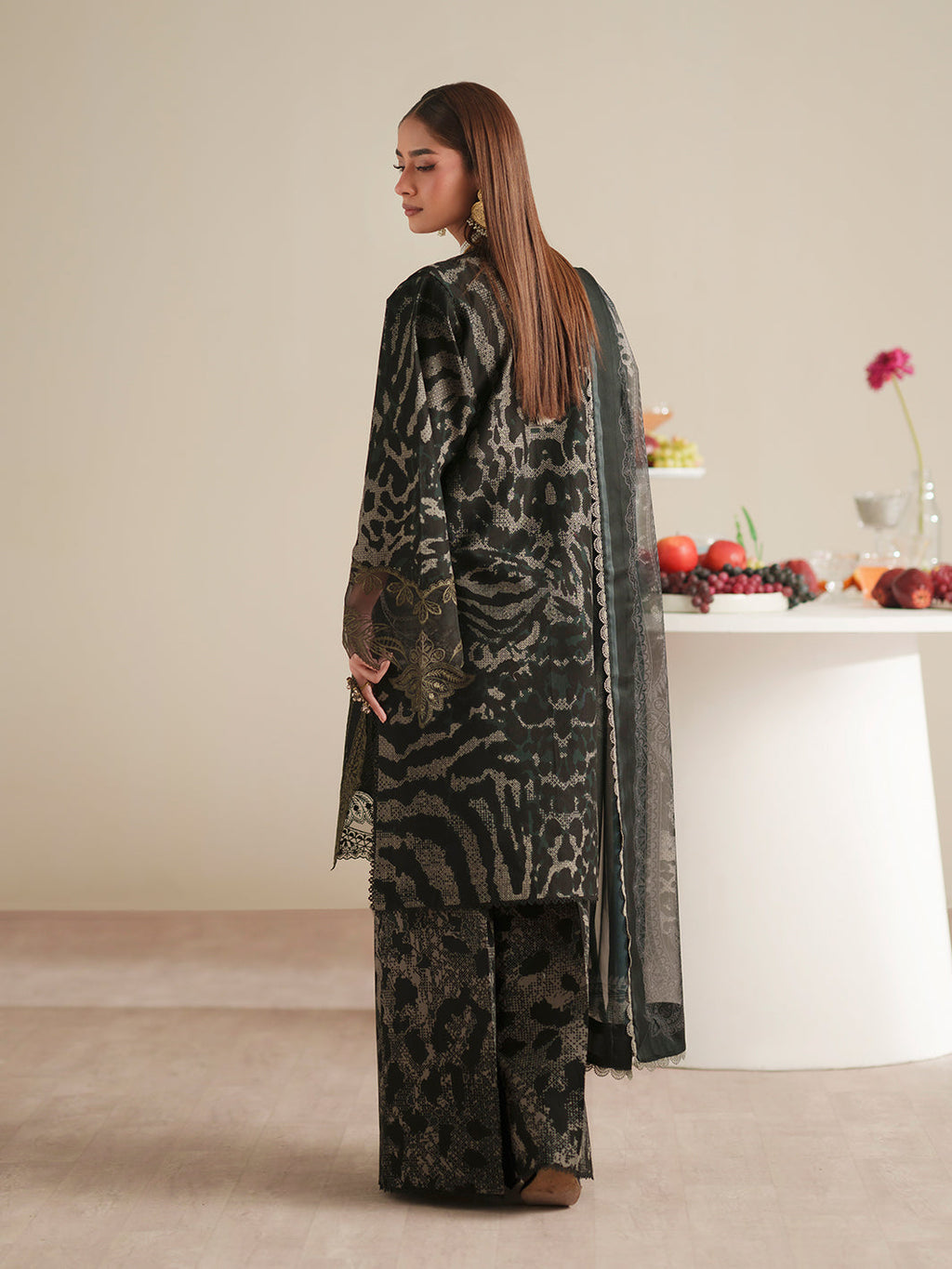 82A | 3 PC Lawn Jo Jo | BIN ILYAS