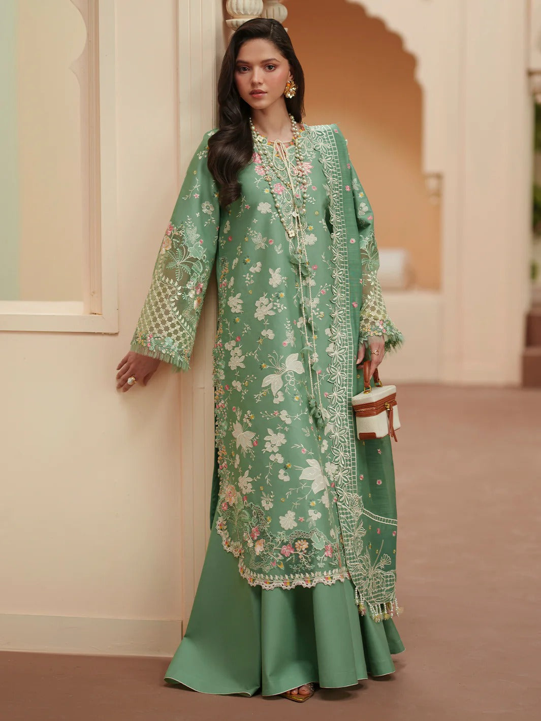 D-117-A | 3 PC Luxury Lawn MASHRIQ | BIN ILYAS Main image
