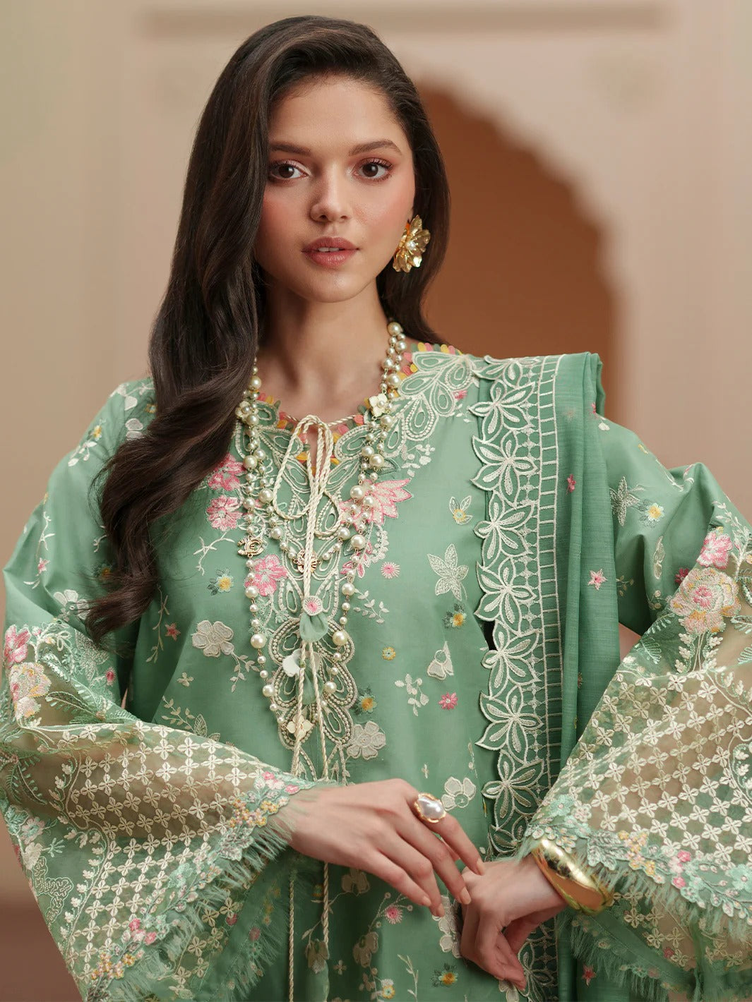 D-117-A | 3 PC Luxury Lawn MASHRIQ | BIN ILYAS