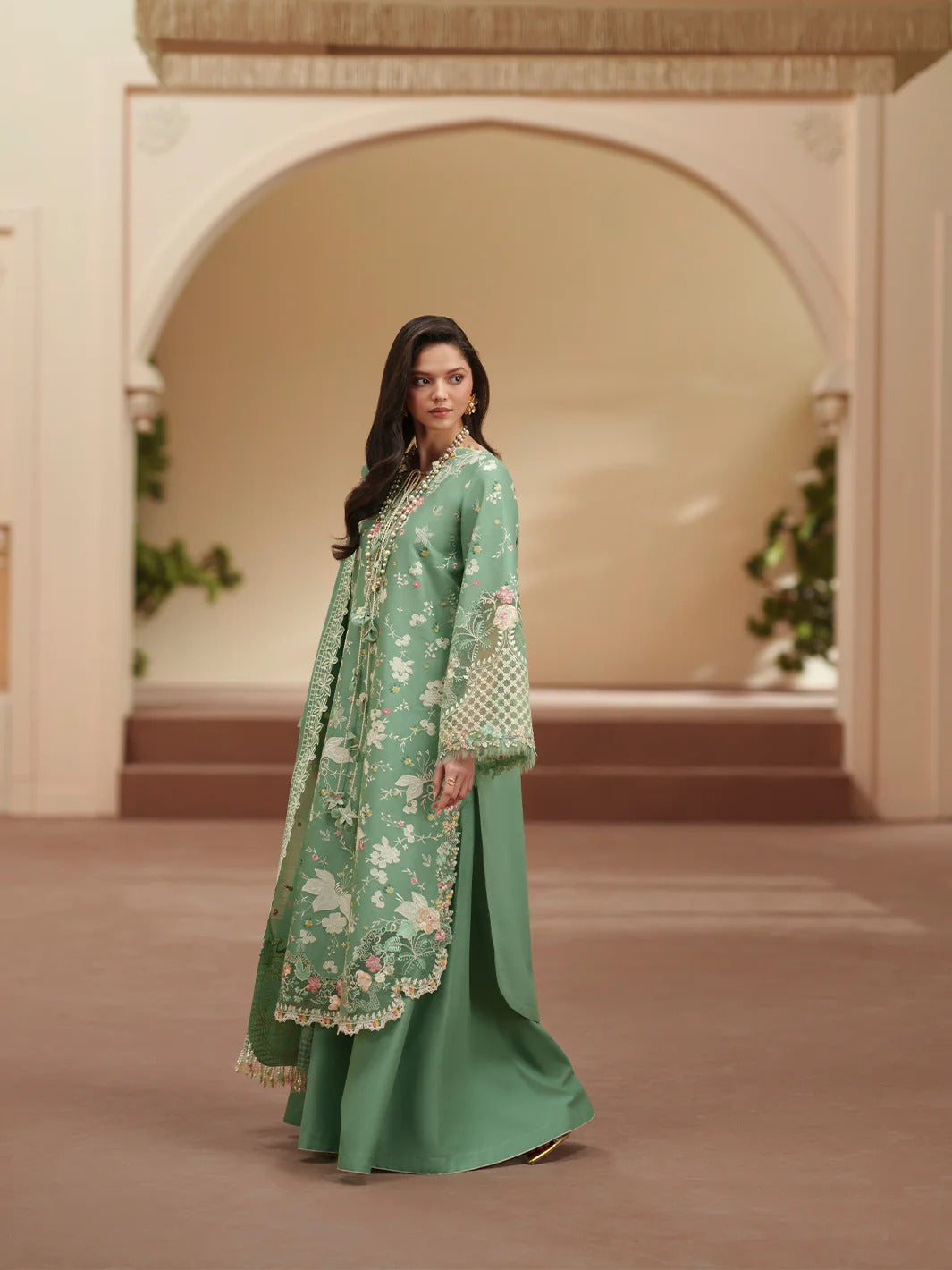 D-117-A | 3 PC Luxury Lawn MASHRIQ | BIN ILYAS