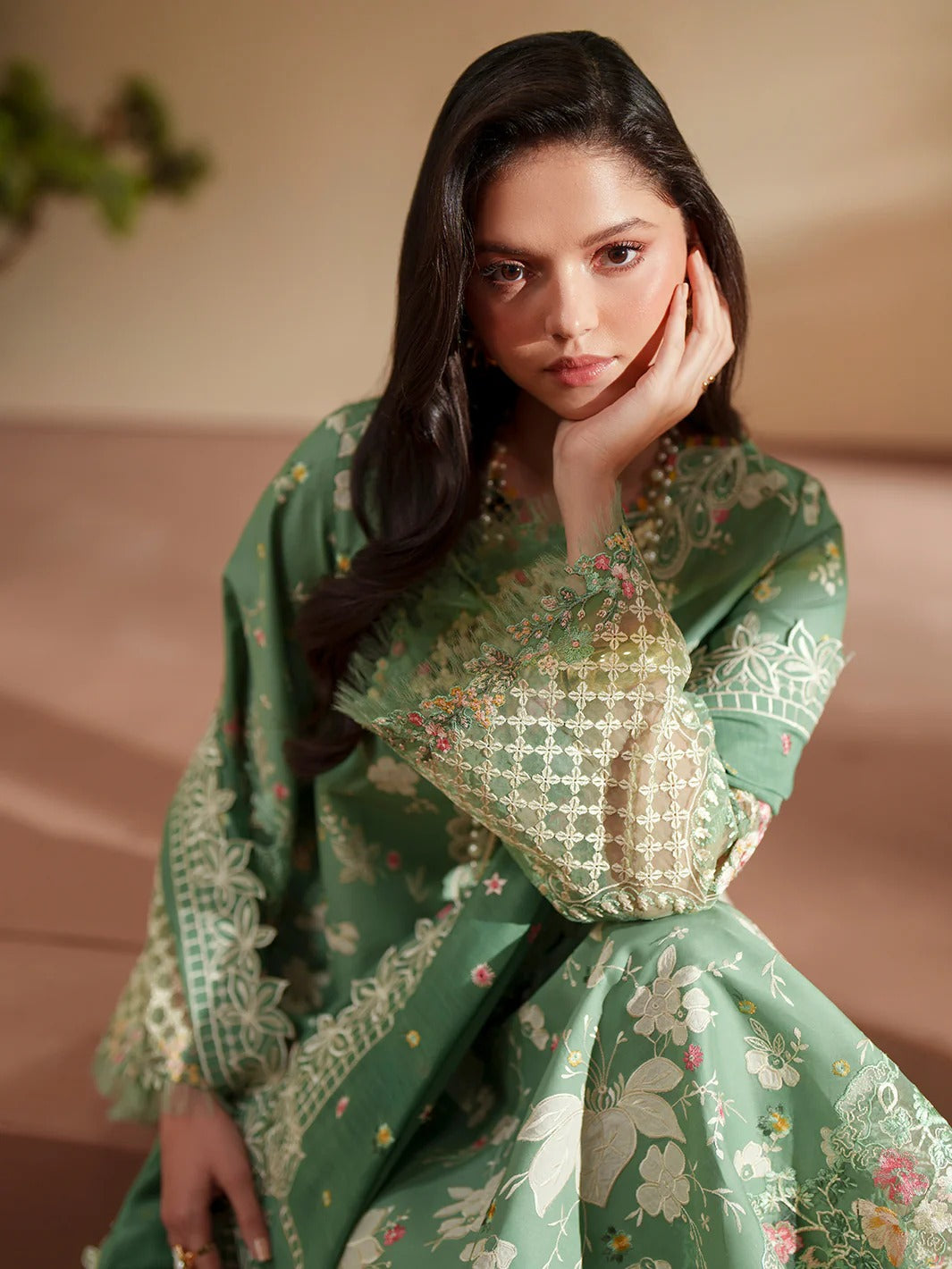 D-117-A | 3 PC Luxury Lawn MASHRIQ | BIN ILYAS