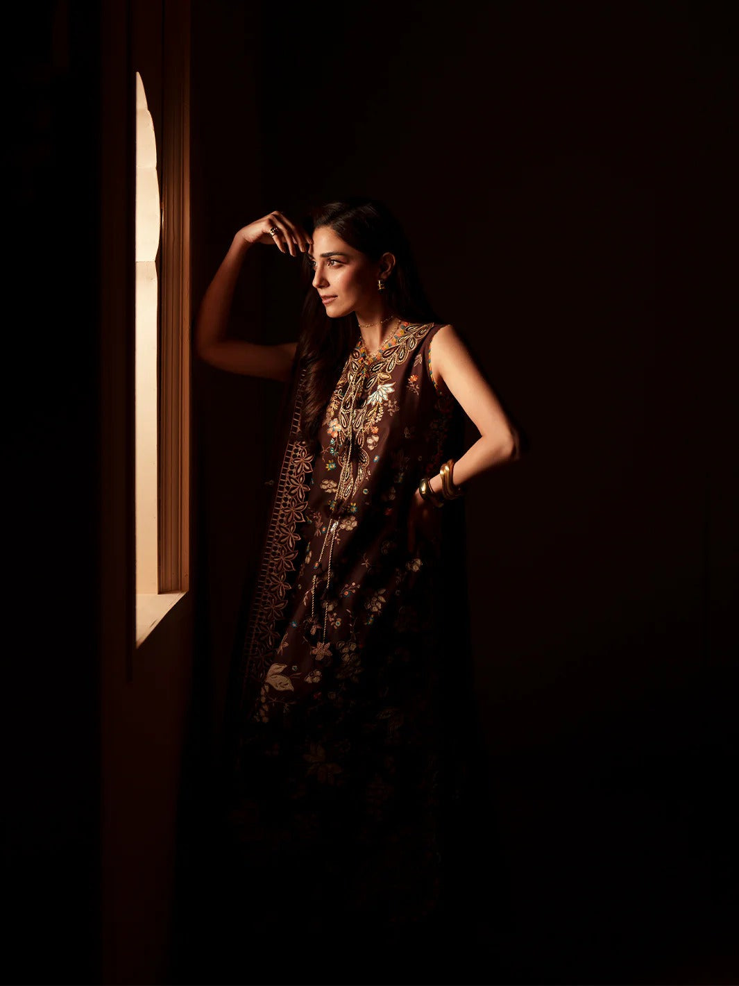 D-117-B | 3 PC Luxury Lawn MASHRIQ| BIN ILYAS