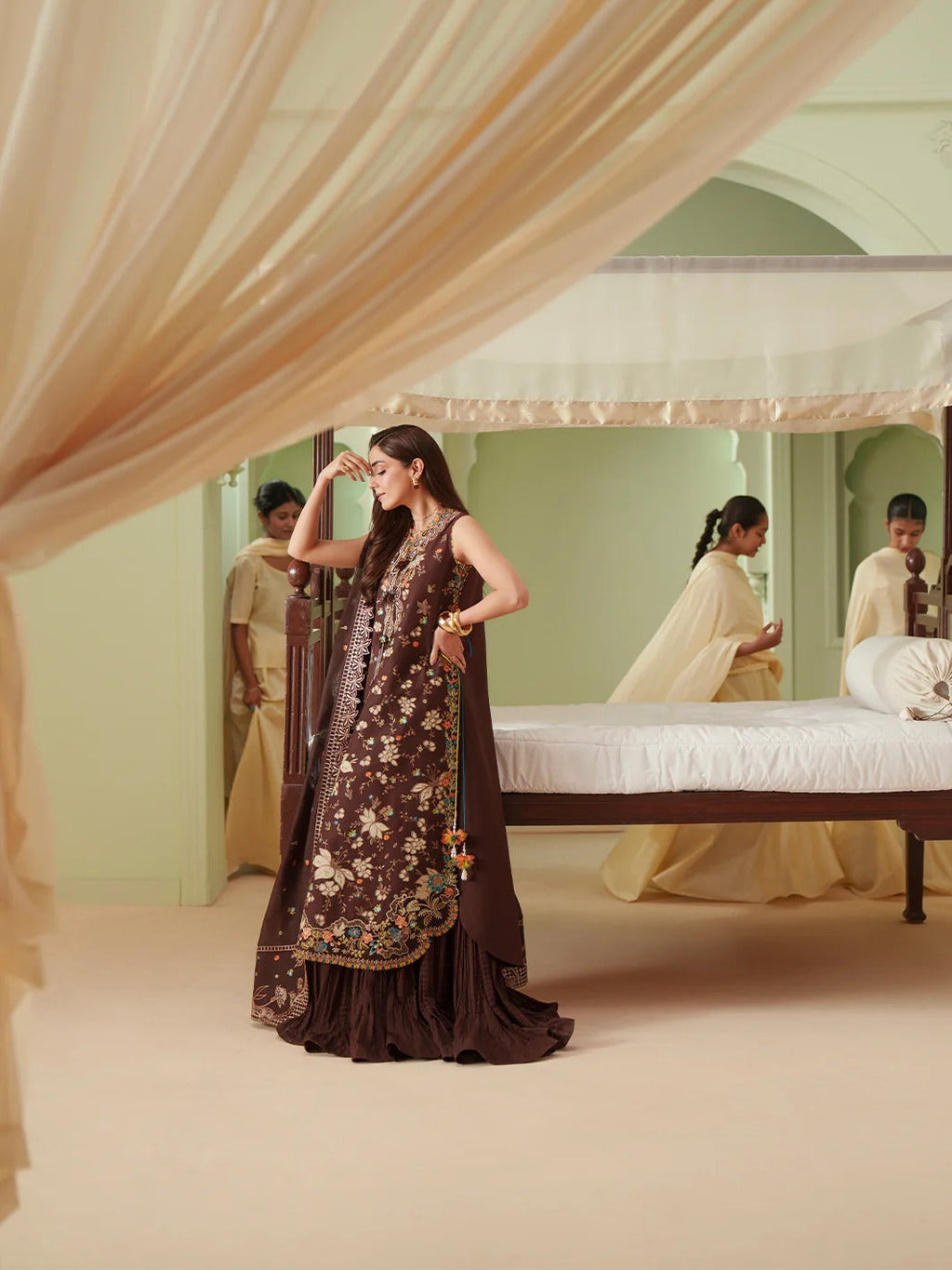 D-117-B | 3 PC Luxury Lawn MASHRIQ| BIN ILYAS