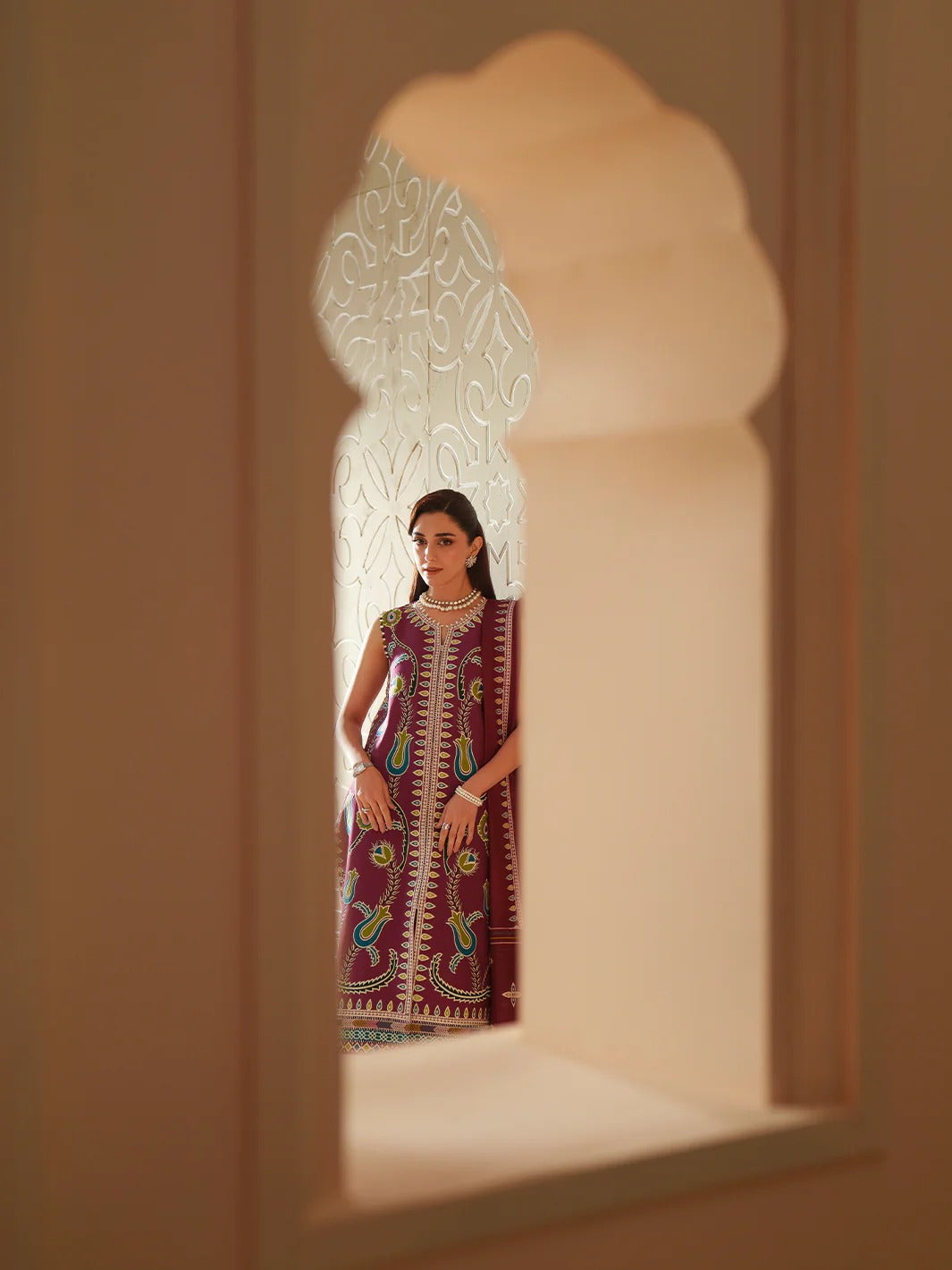 D-118-A | 3 PC Luxury Lawn MASHRIQ | BIN ILYAS