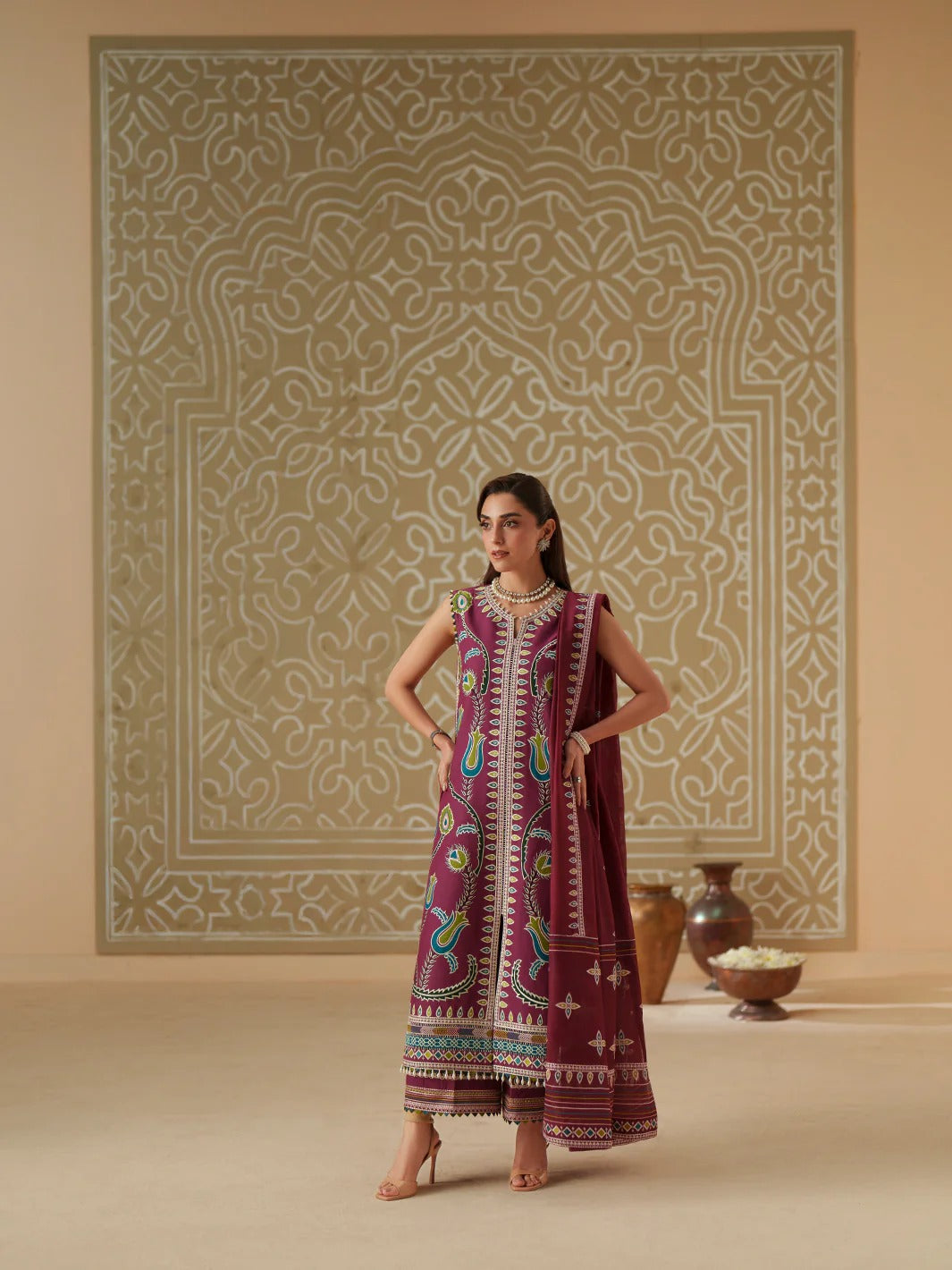 D-118-A | 3 PC Luxury Lawn MASHRIQ | BIN ILYAS