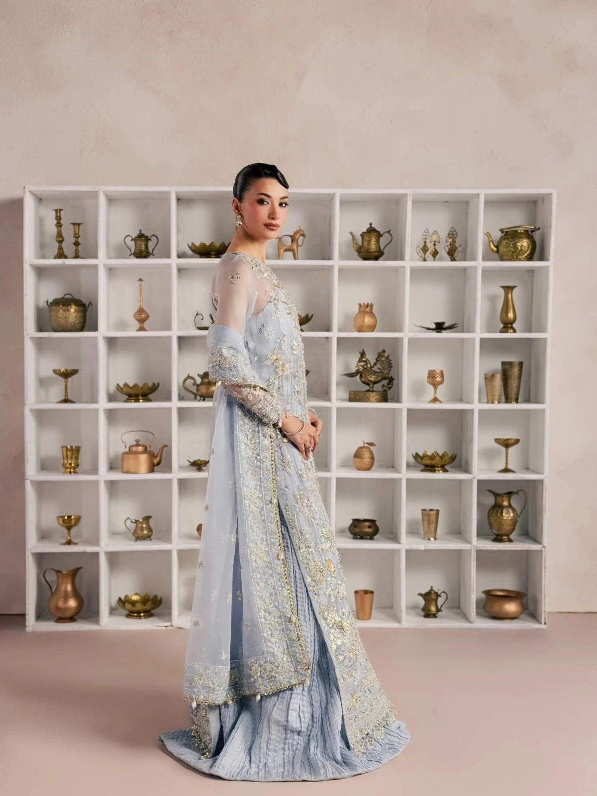 AZURA | Sorelle Festive'26 | AYLIN Secondary image