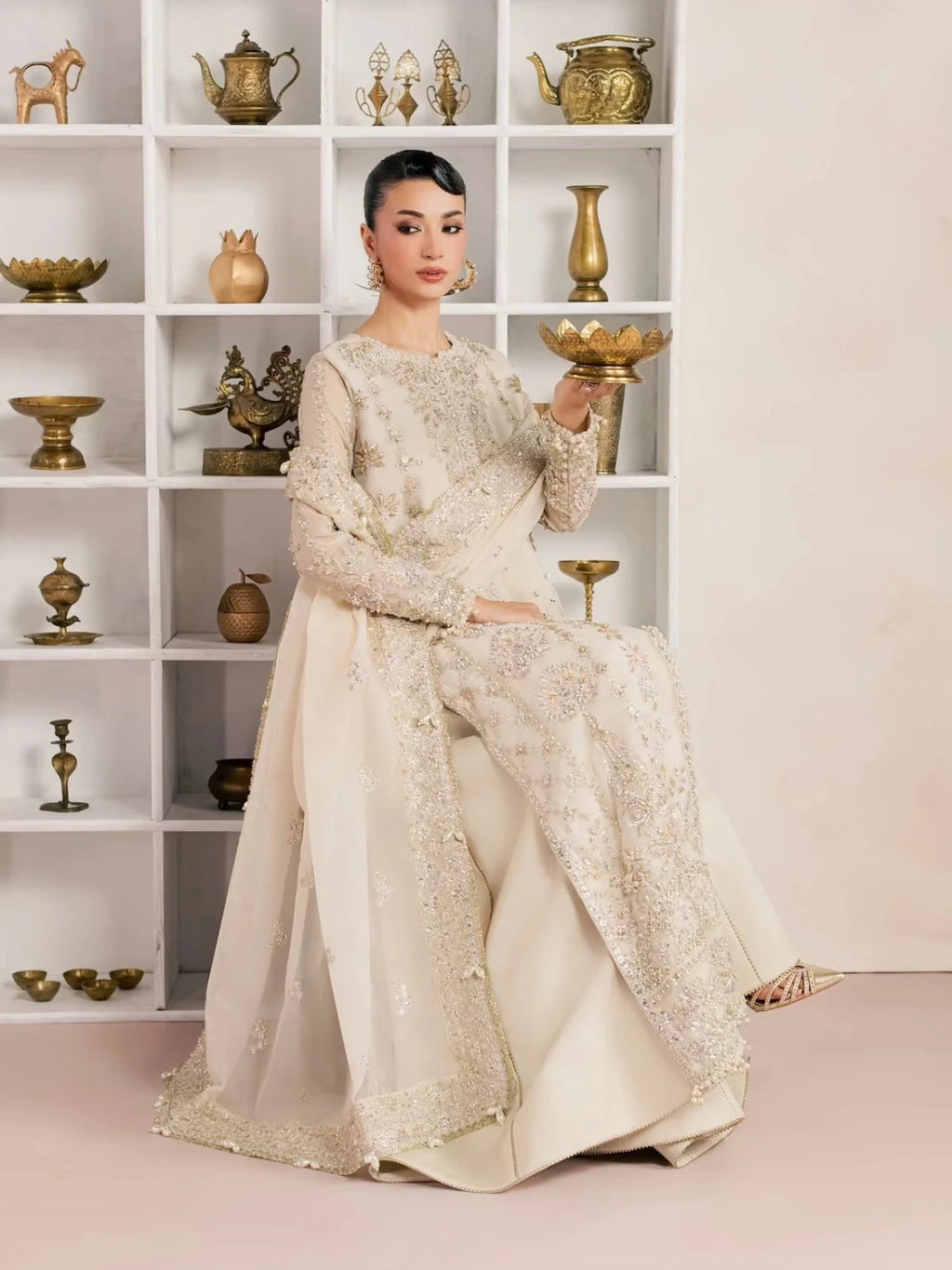 IVANA | Sorelle Festive'26 | AYLIN