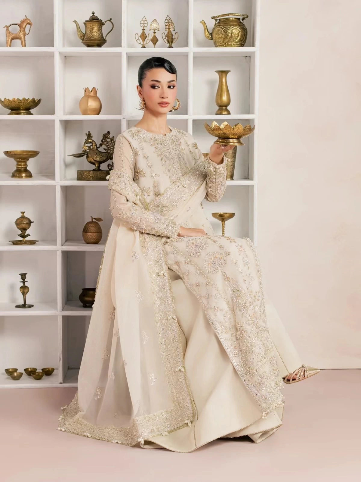 IVANA | Sorelle Festive'26 | AYLIN Main image