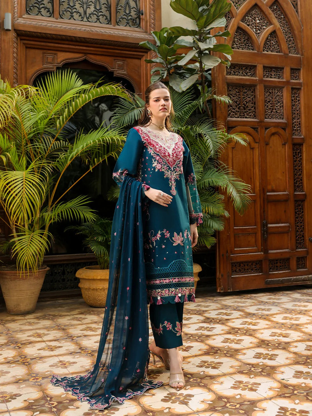 SH-08 | 3 PC Lawn | Shanaya Lawn Vol.2 | Mahnur