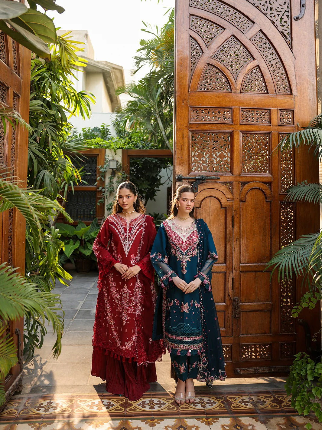 SH-08 | 3 PC Lawn | Shanaya Lawn Vol.2 | Mahnur Secondary image
