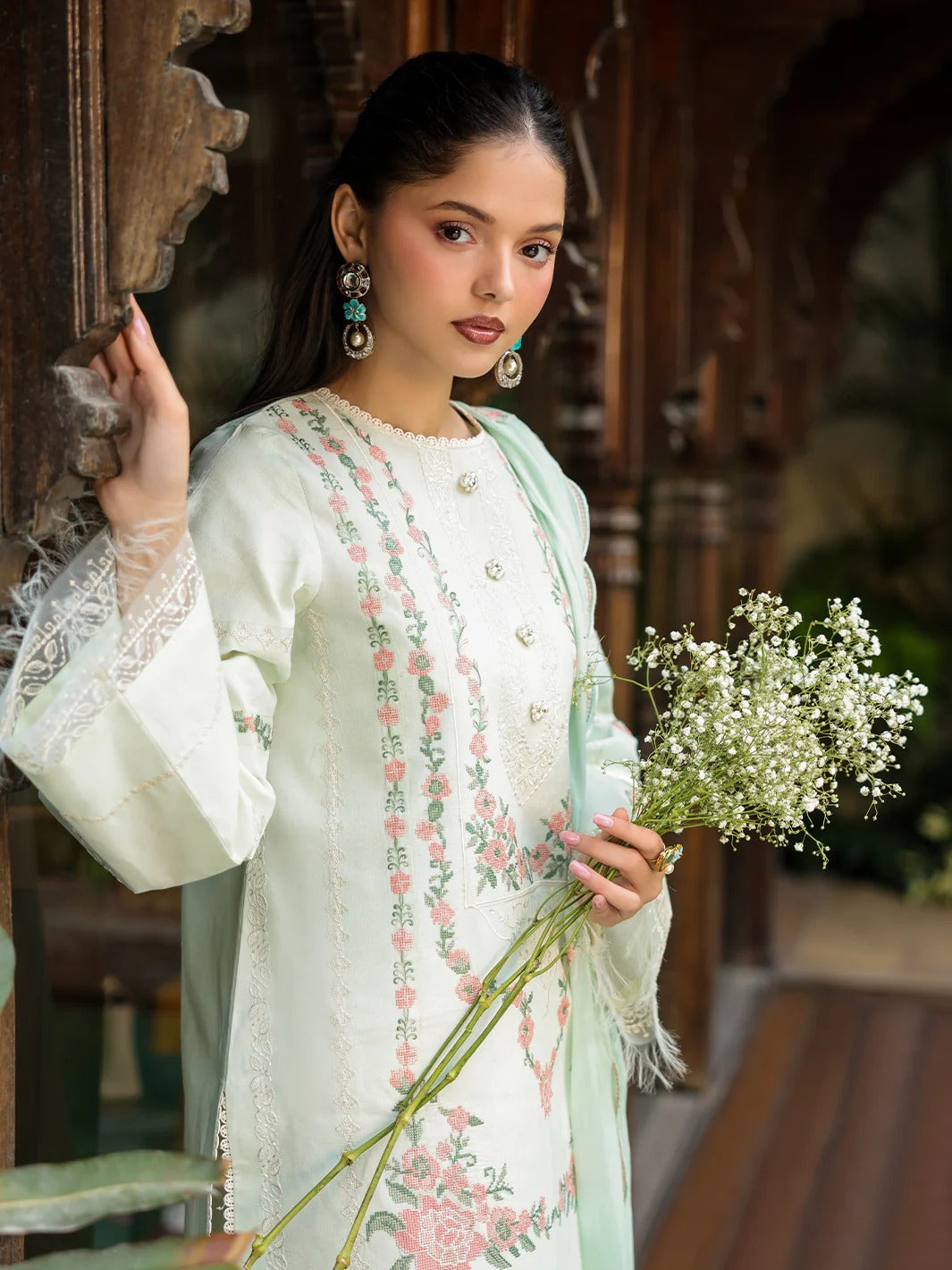 SH-09 | 3 PC Lawn | Shanaya Lawn Vol.2 | Mahnur