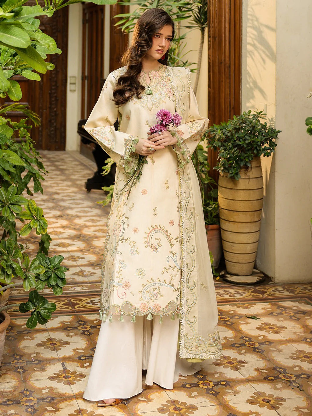 SH-11 | 3 PC Lawn | Shanaya Lawn Vol.2 | Mahnur