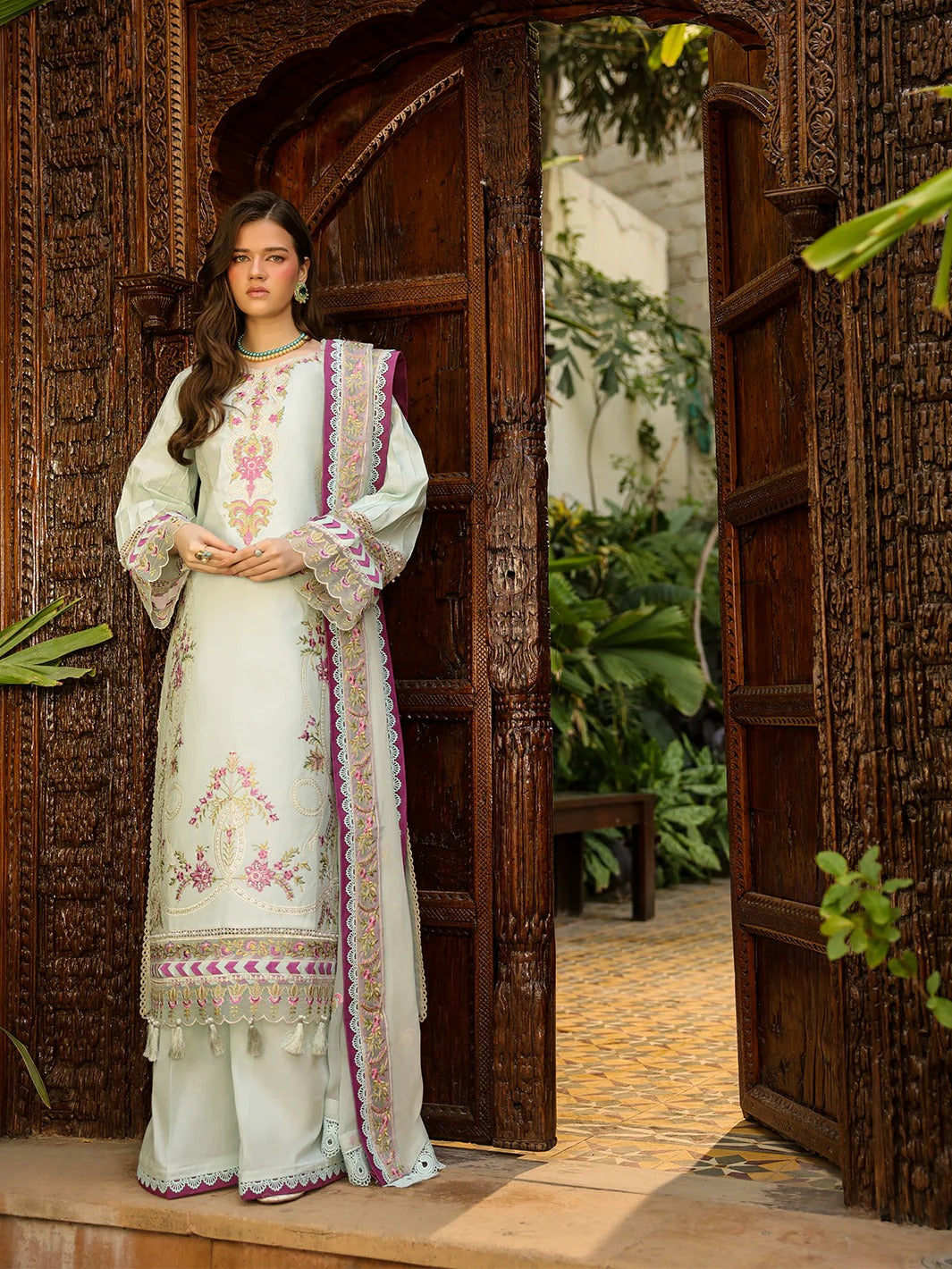 SH-12 | 3 PC Lawn | Shanaya Lawn Vol.2 | Mahnur Secondary image