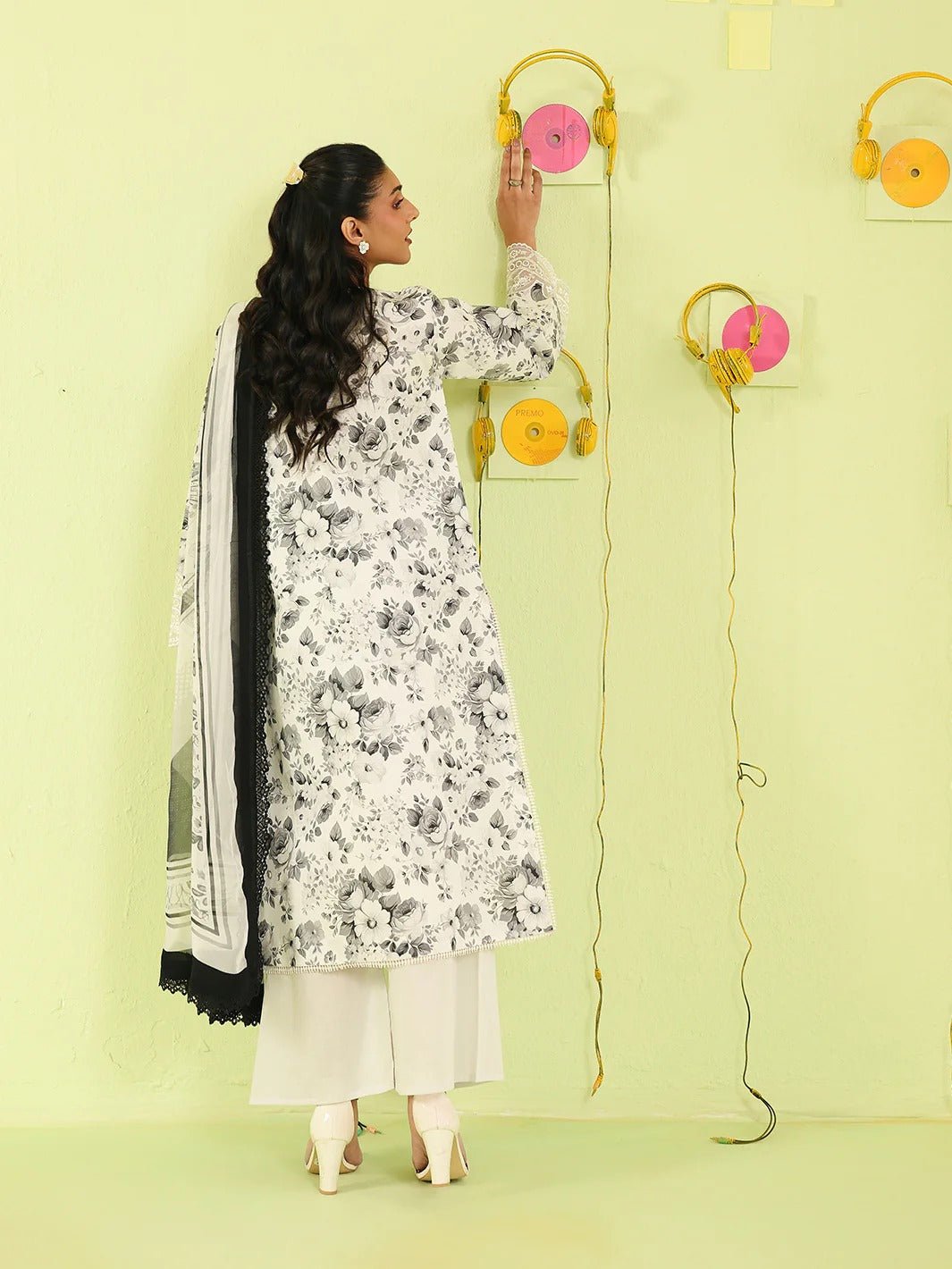 AN-2-08 | 3 PC Lawn | Anaya | Mahnur Secondary image