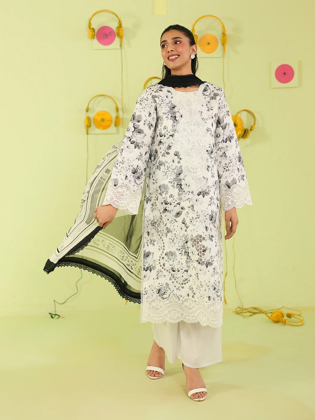 AN-2-08 | 3 PC Lawn | Anaya | Mahnur - Portia Fabrics Main image