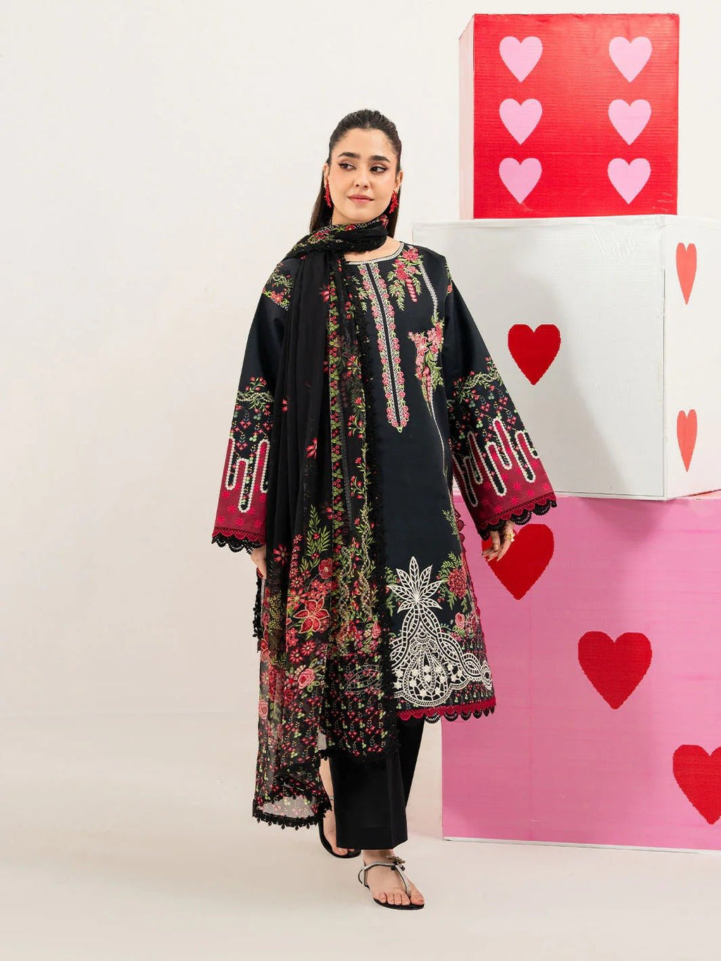 ANA-004 | 3 PC Lawn | 3 PC Lawn I Anaya Lawn Vol 1 I MAHNUR - Portia Fabrics
