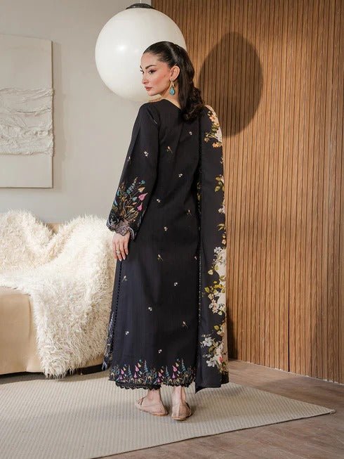 Ashen I Lawana Khaddar '25 I Cinq - Portia Fabrics