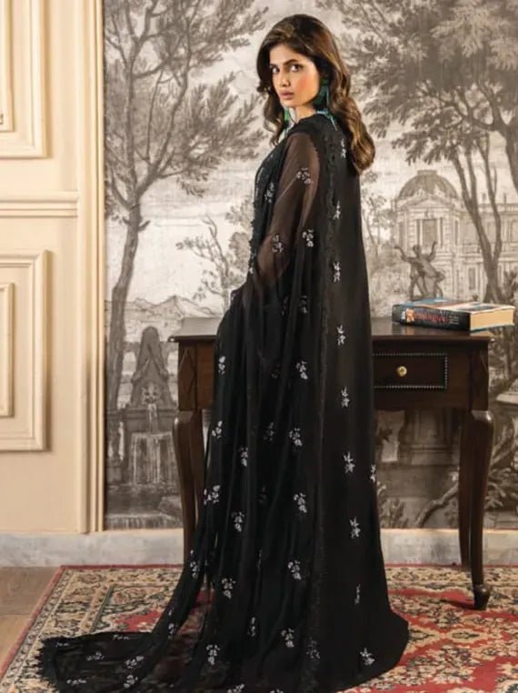D-04 I Rohana Embroidered Karandi Collection 2025 I Panache - Portia Fabrics