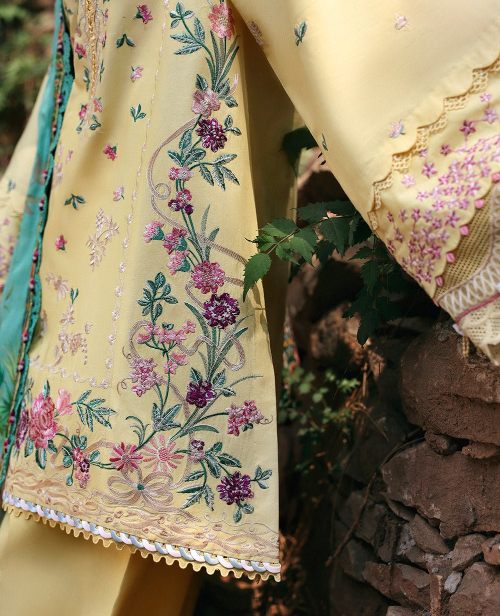 D3-A - Lina I Talia Summer Lawn 2025 I Republic Womenswear - Portia Fabrics