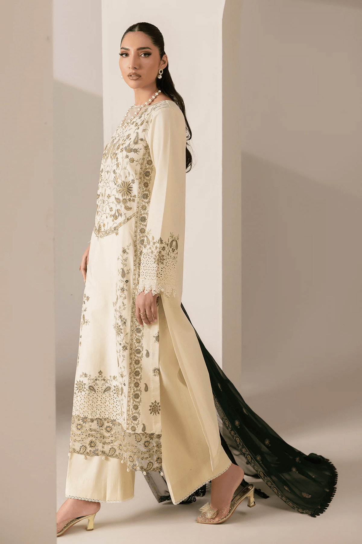 Embroidered Chiffon Dopatta 05 I Premium Edition I RajBari - Portia Fabrics