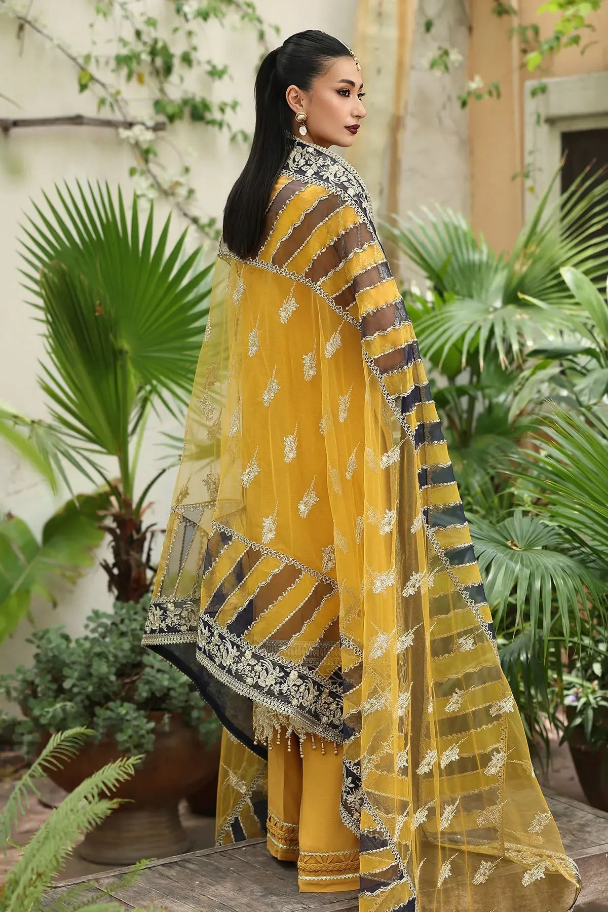 I-230 ZAREHA I 𝓢𝓪𝓲𝔂𝓪𝓻𝓪 ~ Luxury Formals ‘25 I Imrozia I Serene - Portia Fabrics