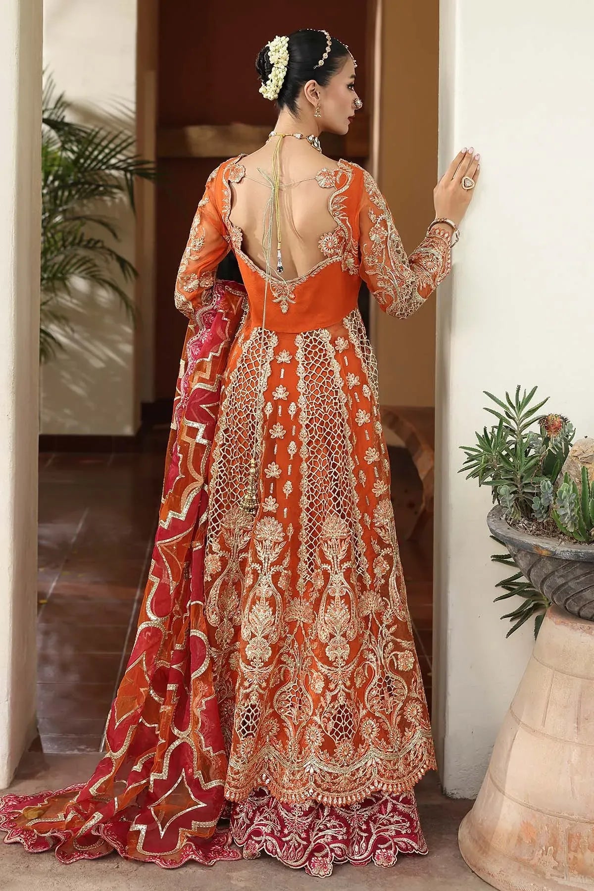 I-234 ZARMIN I 𝓢𝓪𝓲𝔂𝓪𝓻𝓪 ~ Luxury Formals ‘25 I Imrozia I Serene - Portia Fabrics