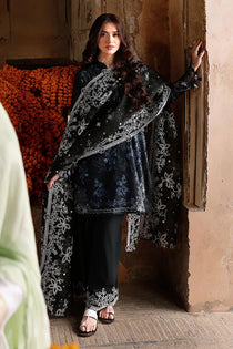 NOIR ESSENCE-3PC PRINTED & EMBROIDERED LAWN SUIT I EID LAWN '26 I Cross Stitch (Copy)