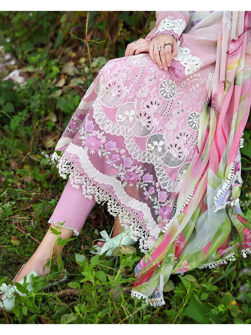 Petal Pull | Solace Ombre Chikankari | Mushq