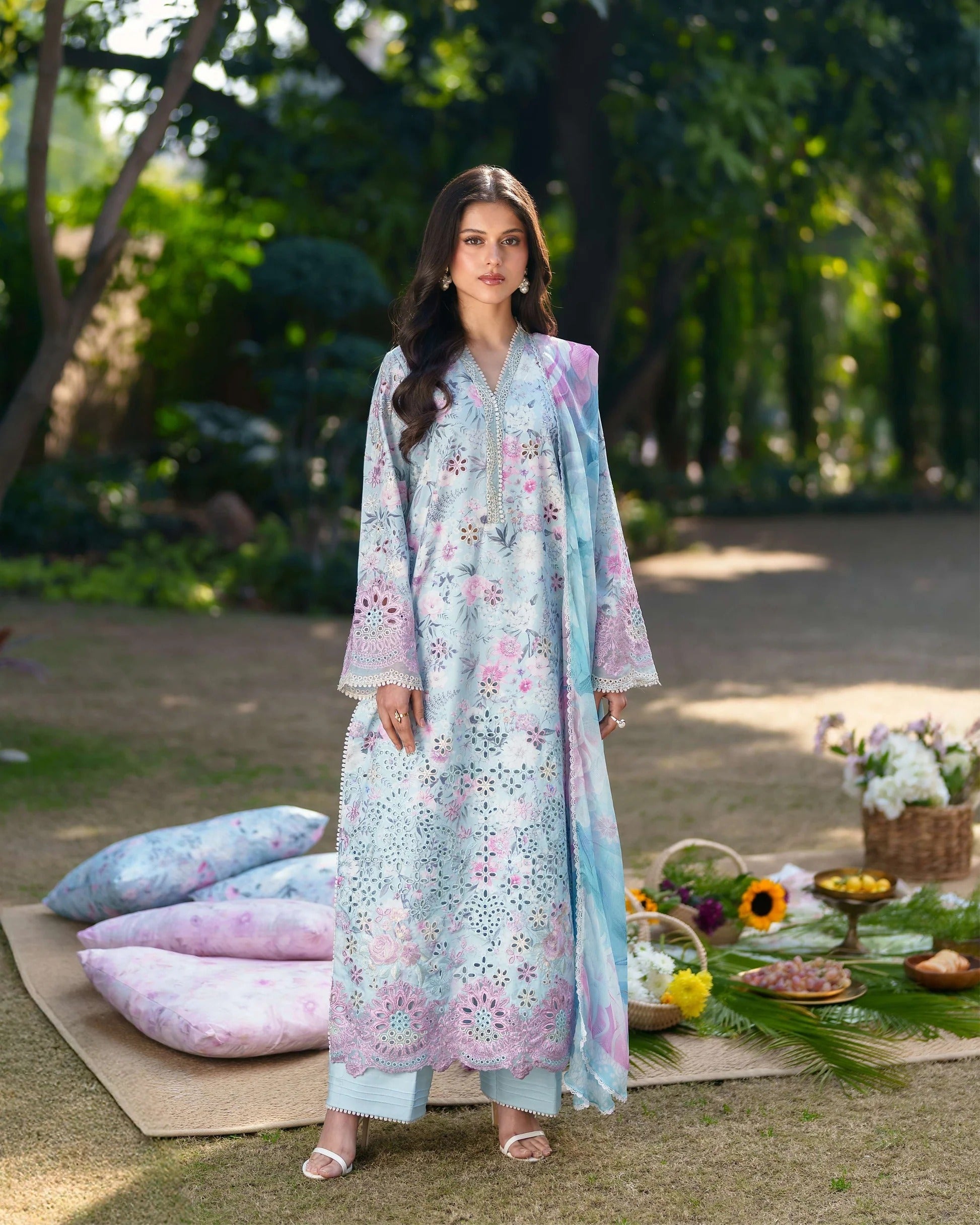 FLEURIE I Summer Lines Printkari I Neeshay