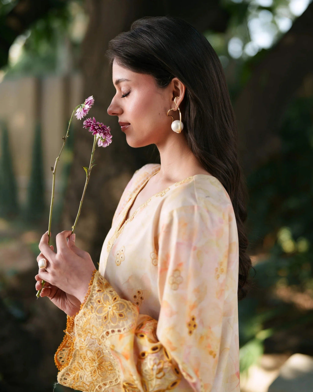 SOLAYA I Summer Lines Printkari I Neeshay