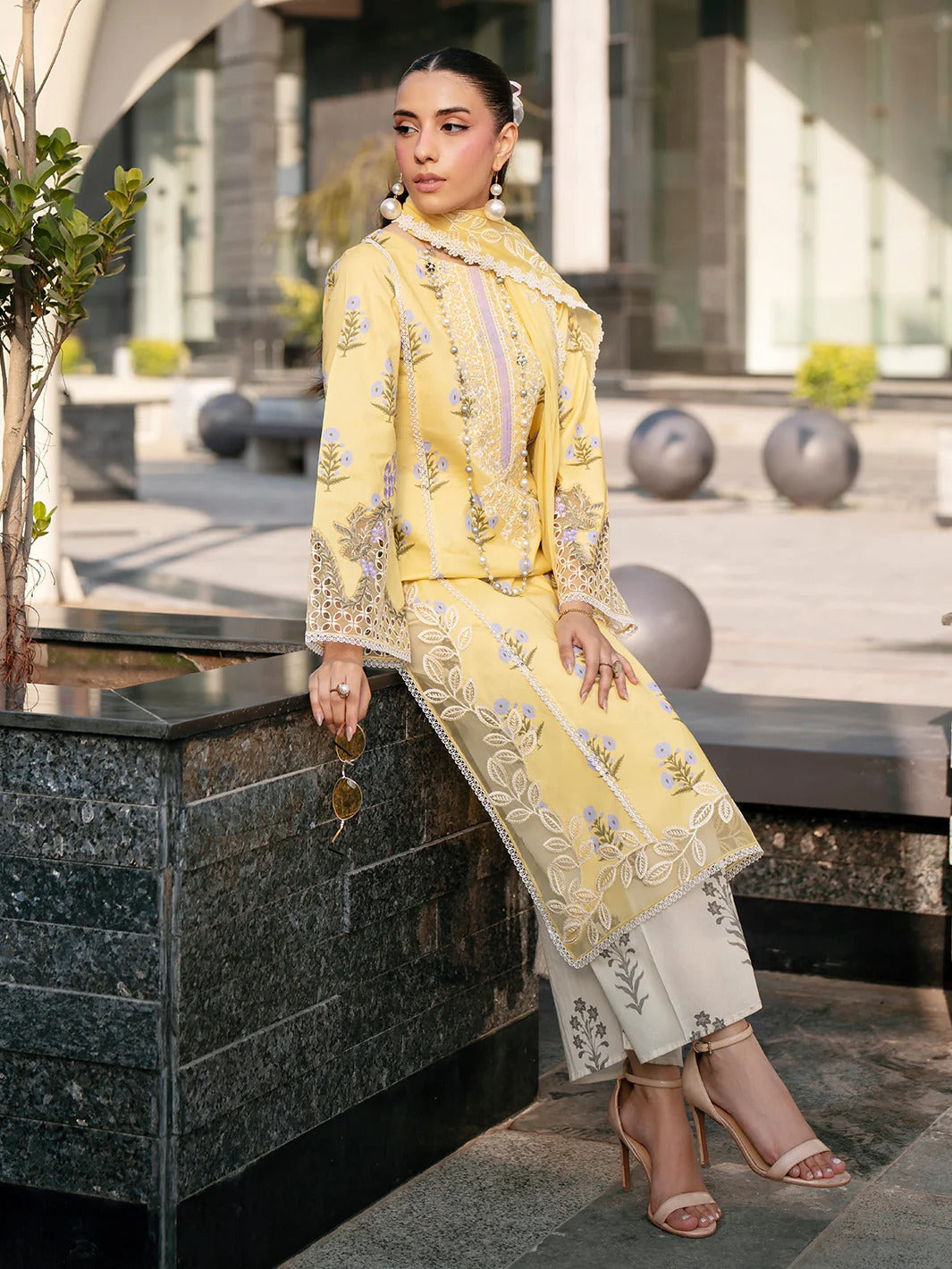 BW - 006 | 3 PC LAWN I Broadway Luxury Lawn '26 I MAHNUR