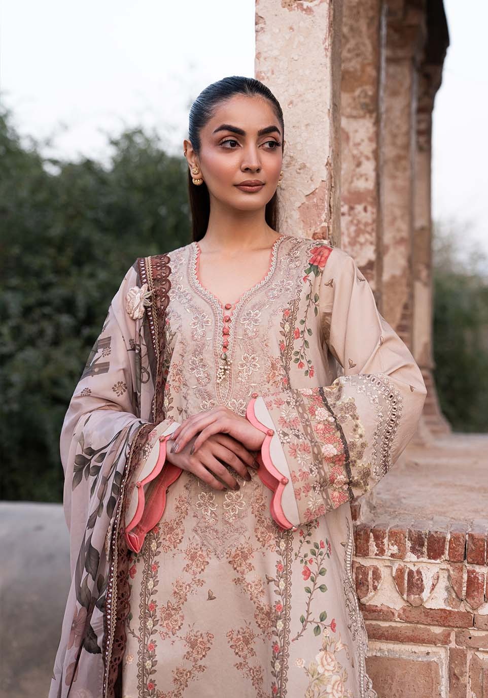 ZQL009 I The Anga Portal Luxe Lawn Eid Edit'26 I Zarqash