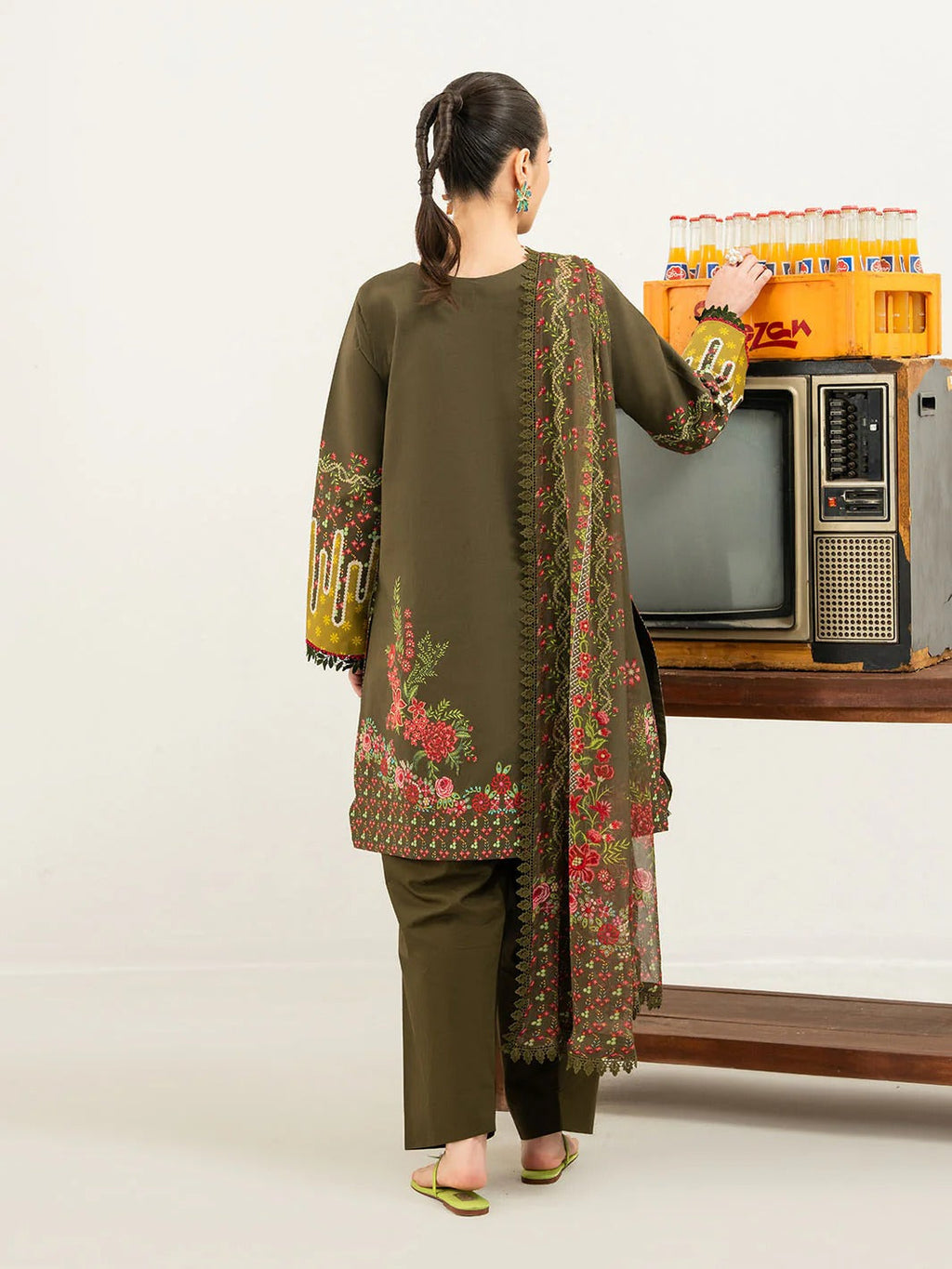 ANA-007 | 3 PC Lawn I  Anaya Lawn Vol 1 I MAHNUR