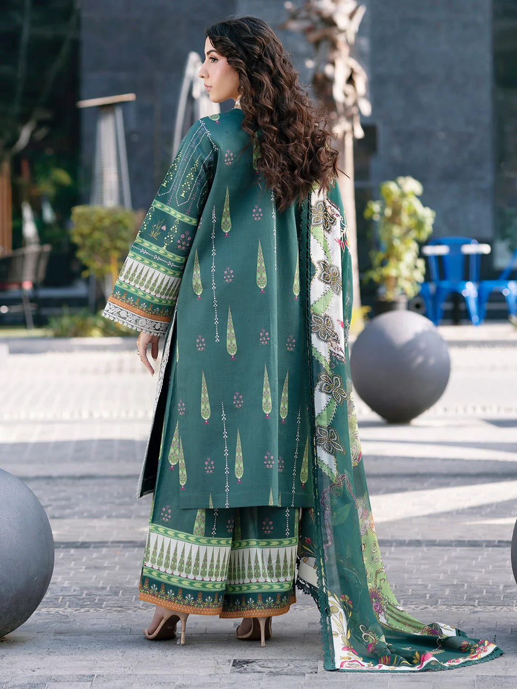 BW - 012 | 3 PC LAWN I Broadway Luxury Lawn '26 I MAHNUR Secondary image