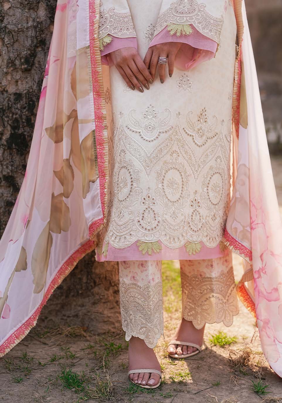 ZQL005 I The Anga Portal Luxe Lawn Eid Edit'26 I Zarqash