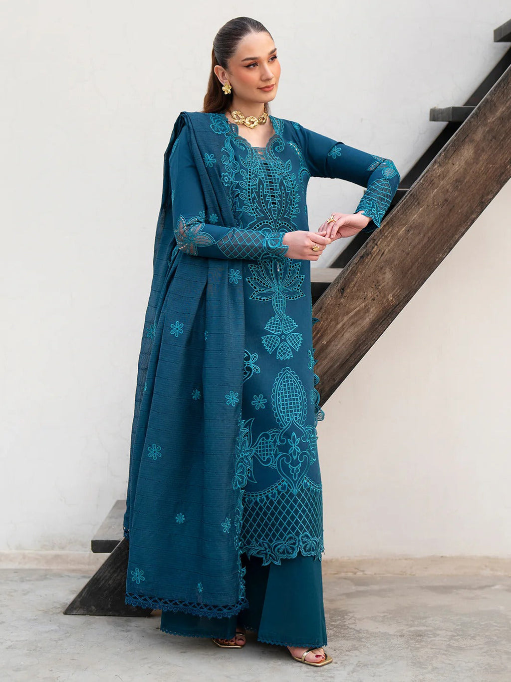 AN-014 | 3 PC Lawn I Angan Embroidered Lawn '26 I MAHNUR