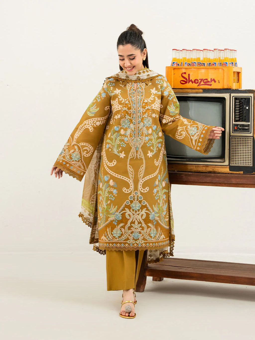 ANA-003 | 3 PC Lawn | 3 PC Lawn I  Anaya Lawn Vol 1 I MAHNUR