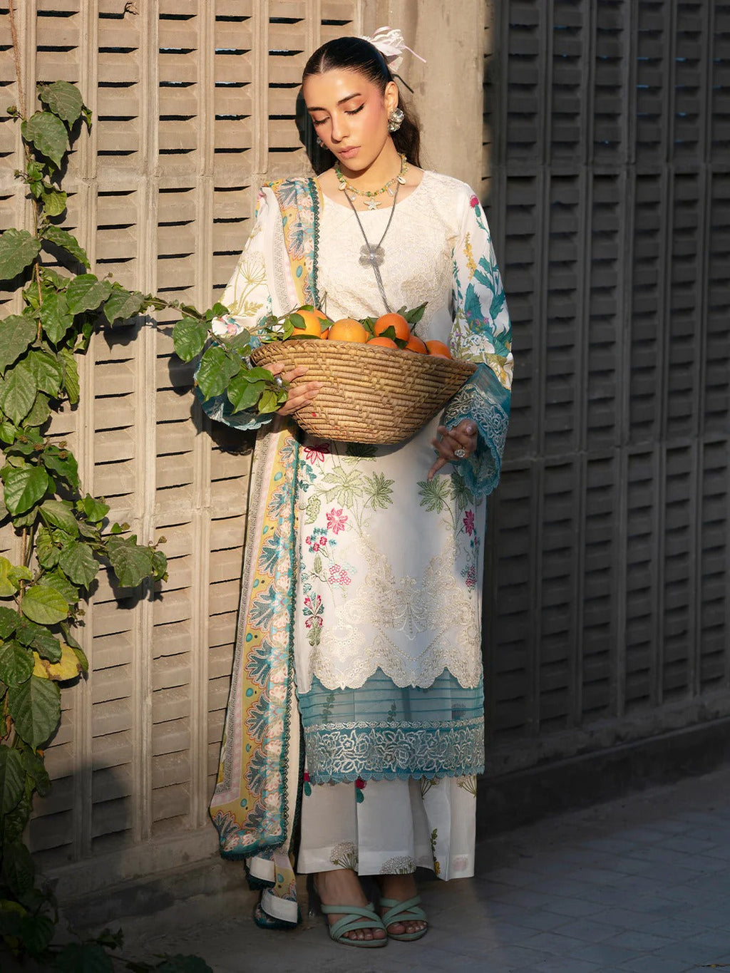 BW - 004 | 3 PC LAWN I Broadway Luxury Lawn '26 I MAHNUR