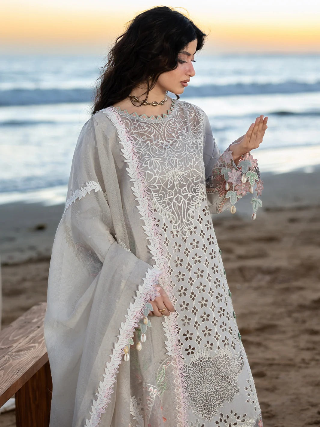 S-06 | Sirene Luxury Lawn '26 I MAHNUR