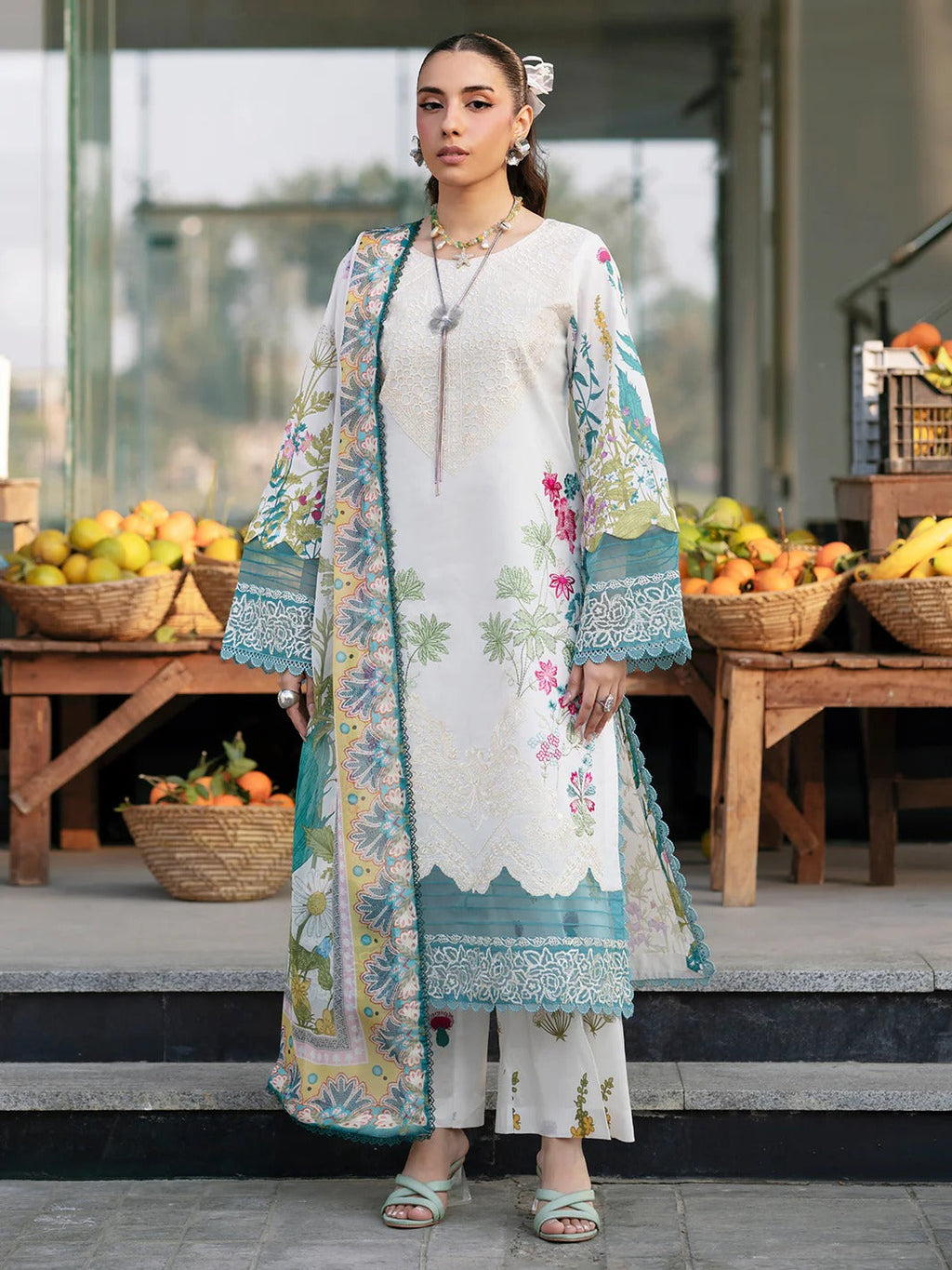 BW - 004 | 3 PC LAWN I Broadway Luxury Lawn '26 I MAHNUR