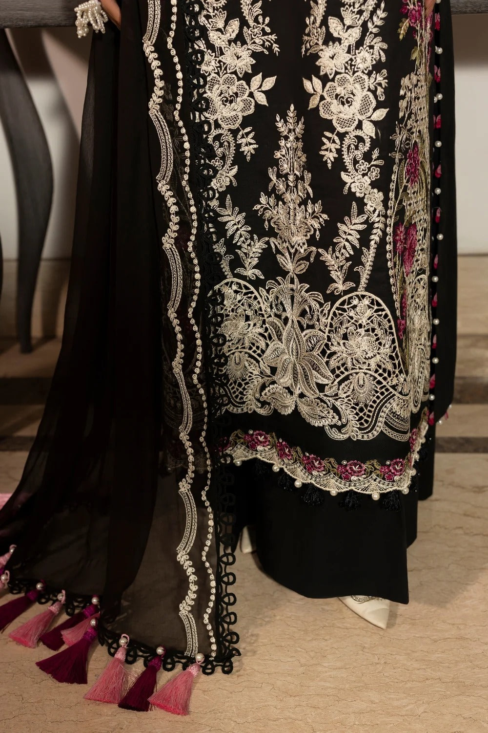 LAIBA I DIL KASH unstitched lawn I Gulmina