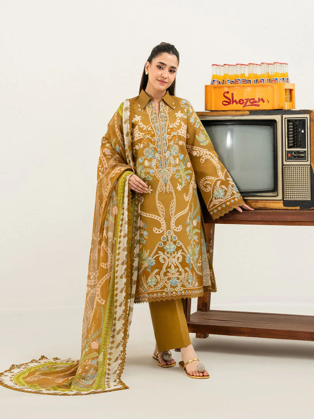 ANA-003 | 3 PC Lawn | 3 PC Lawn I  Anaya Lawn Vol 1 I MAHNUR